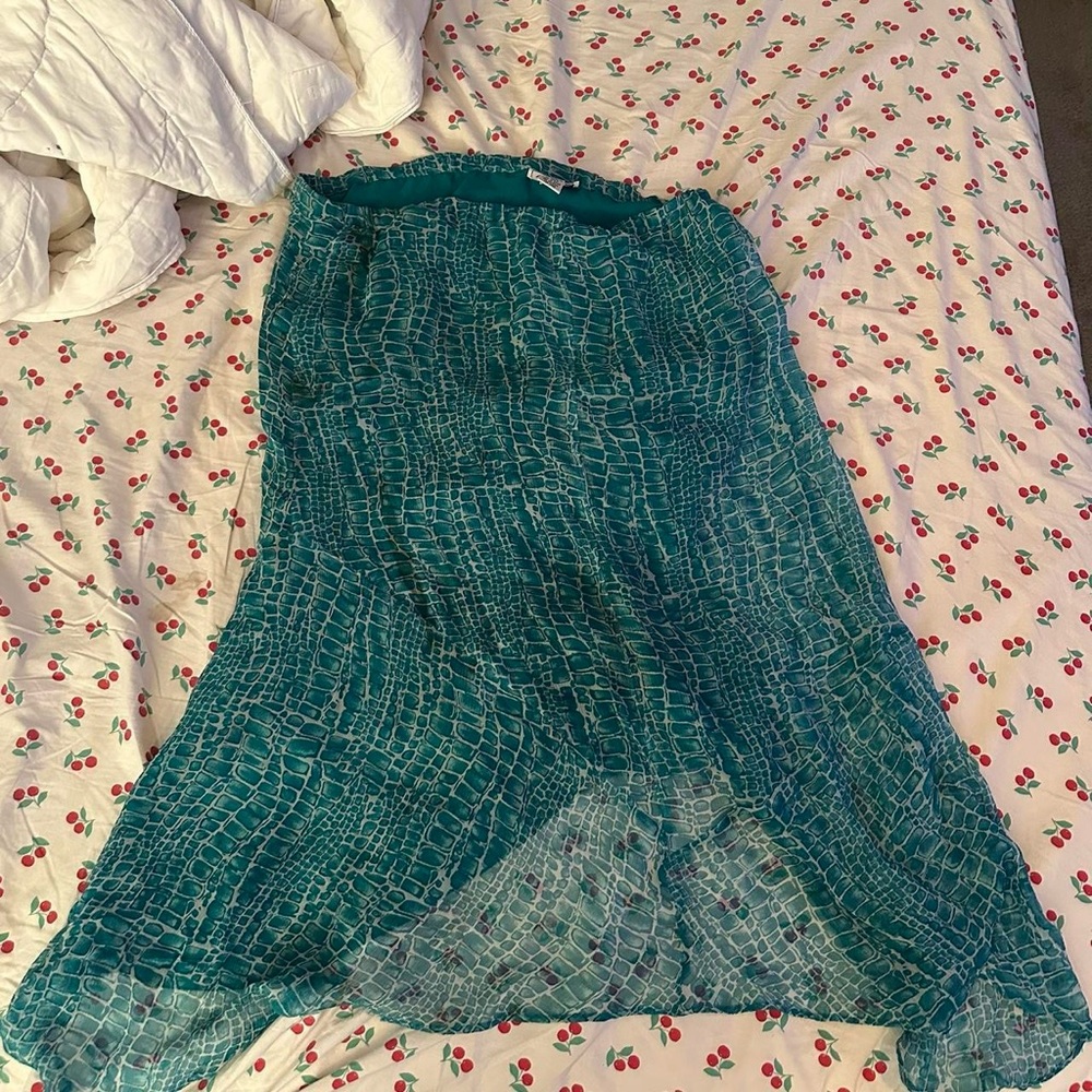 Midi skirt
